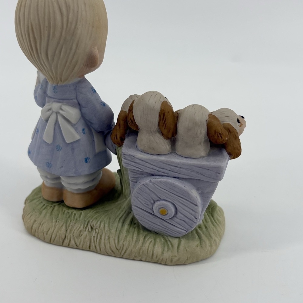 RARE 1977 Precious Moments "God Loveth a Cheerful Giver" Free Puppies Figurine - Picture 4 of 15